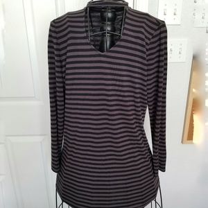 Soma black gray stripe tunic keyhole neck small